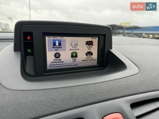 Рено Меган 2009 в Киеве на Automoto.ua Черный Рено Меган, объемом двигателя 1.6 л и пробегом 181 тыс. км за 7950 $, фото 36 на Automoto.ua