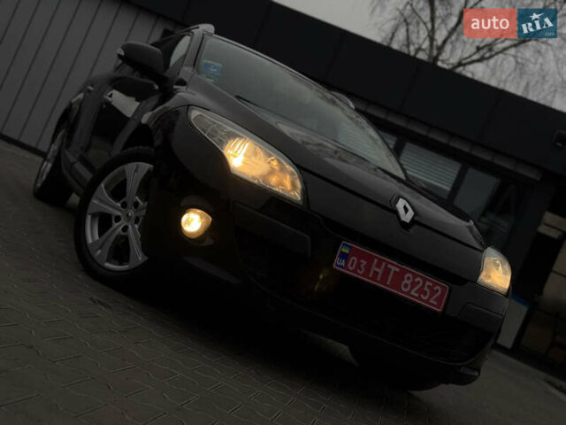 Чорний Рено Меган, об'ємом двигуна 1.6 л та пробігом 172 тис. км за 6900 $, фото 119 на Automoto.ua