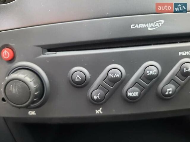 Чорний Рено Меган, об'ємом двигуна 1.6 л та пробігом 187 тис. км за 6200 $, фото 50 на Automoto.ua