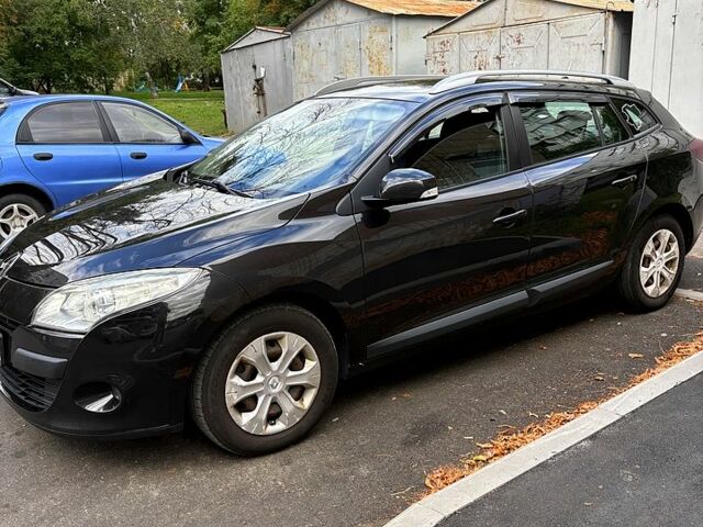 Черный Рено Меган, объемом двигателя 1.6 л и пробегом 240 тыс. км за 6499 $, фото 2 на Automoto.ua