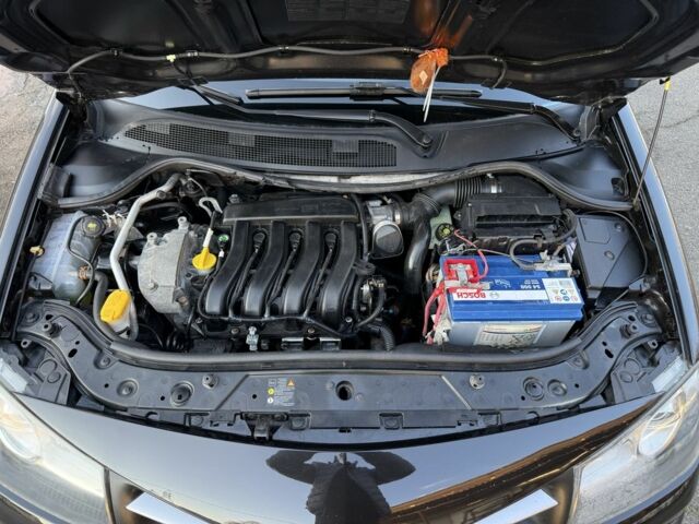 Черный Рено Меган, объемом двигателя 1.6 л и пробегом 200 тыс. км за 6200 $, фото 23 на Automoto.ua