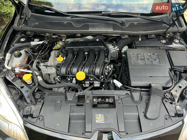 Черный Рено Меган, объемом двигателя 1.6 л и пробегом 213 тыс. км за 7350 $, фото 14 на Automoto.ua