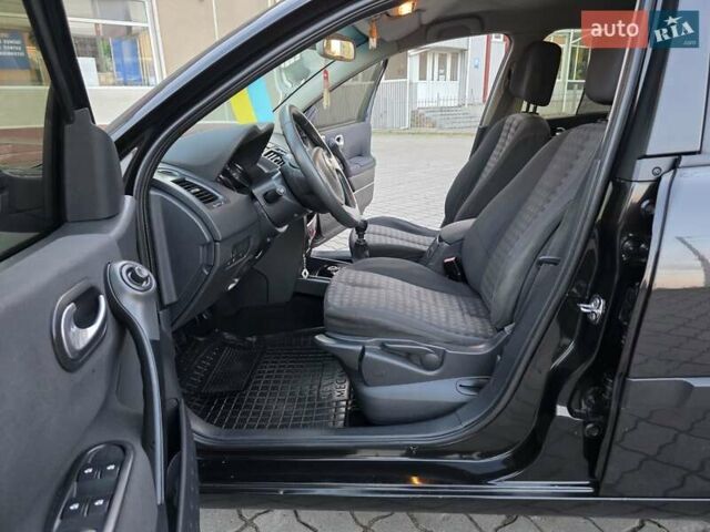 Чорний Рено Меган, об'ємом двигуна 1.5 л та пробігом 286 тис. км за 4999 $, фото 76 на Automoto.ua