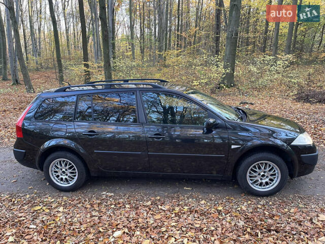 Черный Рено Меган, объемом двигателя 1.6 л и пробегом 219 тыс. км за 4599 $, фото 4 на Automoto.ua