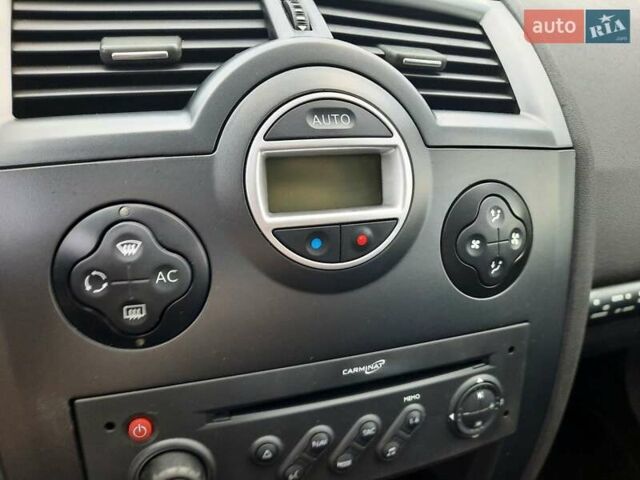 Чорний Рено Меган, об'ємом двигуна 1.6 л та пробігом 187 тис. км за 6200 $, фото 47 на Automoto.ua