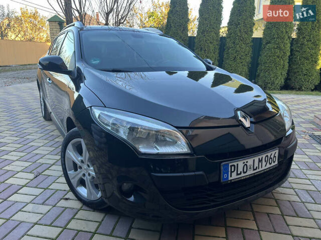 Черный Рено Меган, объемом двигателя 1.6 л и пробегом 213 тыс. км за 7350 $, фото 1 на Automoto.ua