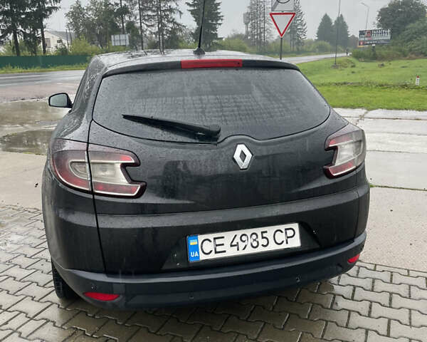 Рено Меган 2009 в Ивано-Франковске на Automoto.ua Черный Рено Меган, объемом двигателя 1.46 л и пробегом 280 тыс. км за 5399 $, фото 2 на Automoto.ua