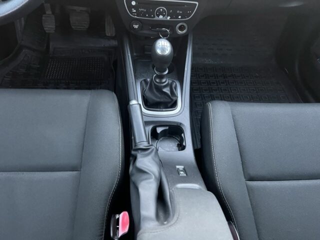 Черный Рено Меган, объемом двигателя 1.5 л и пробегом 277 тыс. км за 6099 $, фото 12 на Automoto.ua