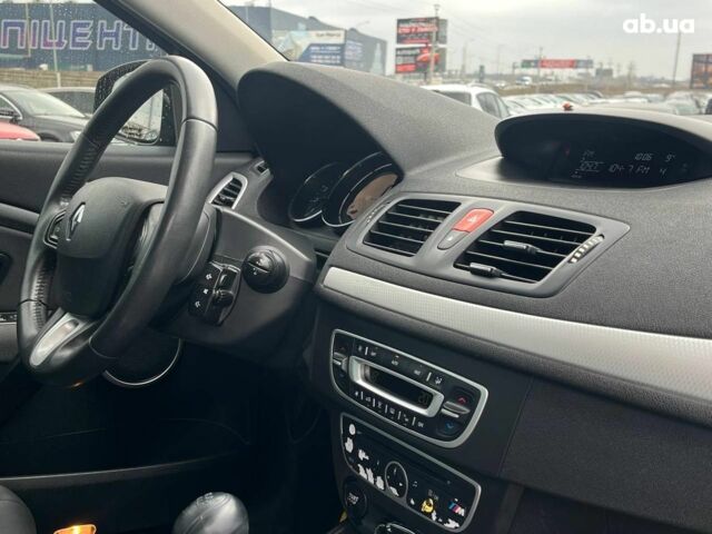 Черный Рено Меган, объемом двигателя 1.9 л и пробегом 295 тыс. км за 7190 $, фото 15 на Automoto.ua