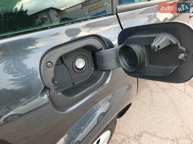 Чорний Рено Меган, об'ємом двигуна 1.6 л та пробігом 187 тис. км за 6200 $, фото 75 на Automoto.ua