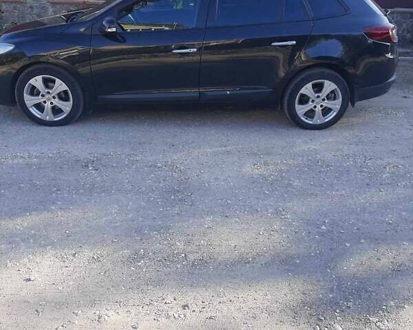 Черный Рено Меган, объемом двигателя 1.9 л и пробегом 243 тыс. км за 7300 $, фото 10 на Automoto.ua