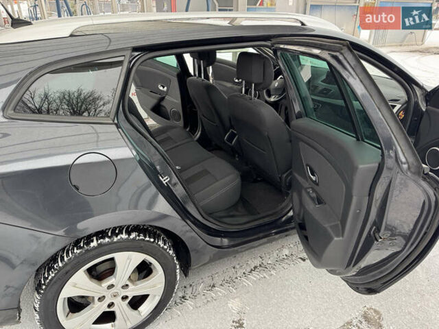 Черный Рено Меган, объемом двигателя 1.5 л и пробегом 231 тыс. км за 6350 $, фото 14 на Automoto.ua