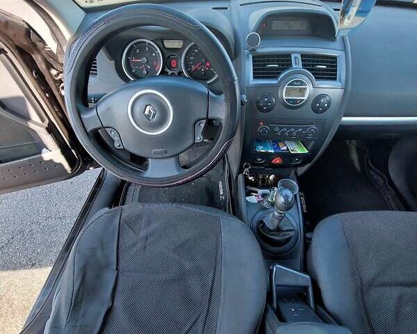 Черный Рено Меган, объемом двигателя 1.5 л и пробегом 258 тыс. км за 5800 $, фото 18 на Automoto.ua