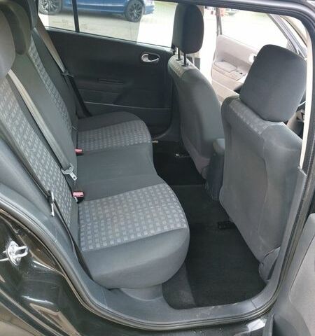 Чорний Рено Меган, об'ємом двигуна 1.6 л та пробігом 203 тис. км за 5800 $, фото 12 на Automoto.ua