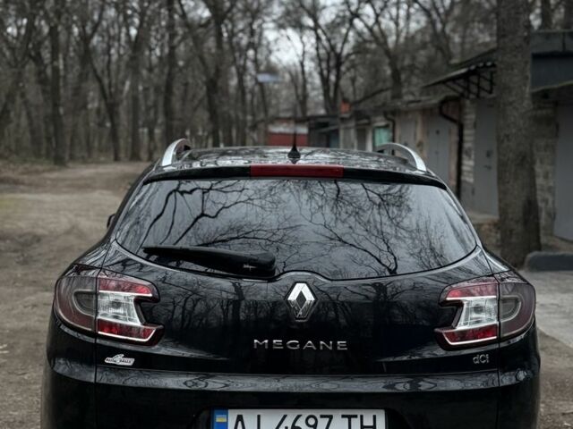 Черный Рено Меган, объемом двигателя 1.5 л и пробегом 300 тыс. км за 3999 $, фото 4 на Automoto.ua