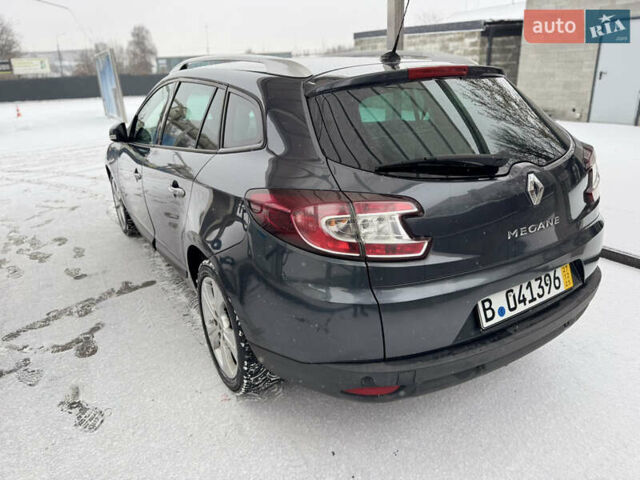 Черный Рено Меган, объемом двигателя 1.5 л и пробегом 231 тыс. км за 6350 $, фото 3 на Automoto.ua