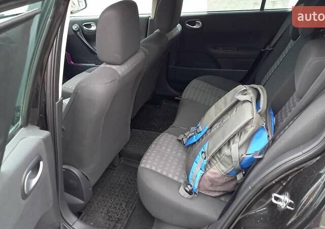 Черный Рено Меган, объемом двигателя 1.6 л и пробегом 206 тыс. км за 5999 $, фото 21 на Automoto.ua