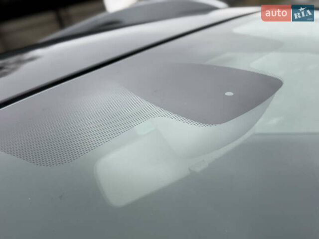 Чорний Рено Меган, об'ємом двигуна 1.6 л та пробігом 172 тис. км за 6900 $, фото 108 на Automoto.ua