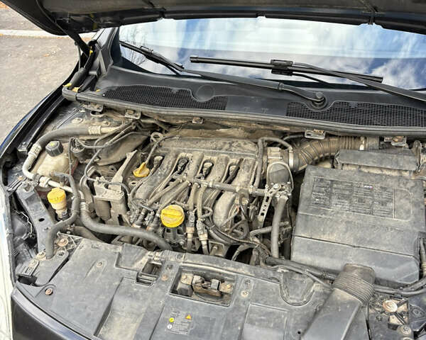 Черный Рено Меган, объемом двигателя 1.6 л и пробегом 240 тыс. км за 6500 $, фото 8 на Automoto.ua