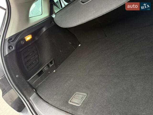 Чорний Рено Меган, об'ємом двигуна 1.6 л та пробігом 172 тис. км за 6900 $, фото 102 на Automoto.ua