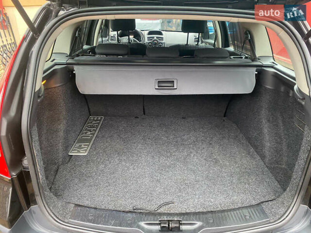 Черный Рено Меган, объемом двигателя 0 л и пробегом 180 тыс. км за 5390 $, фото 2 на Automoto.ua