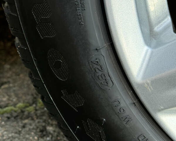 Черный Рено Меган, объемом двигателя 1.6 л и пробегом 200 тыс. км за 6200 $, фото 110 на Automoto.ua