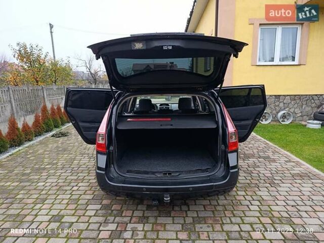 Черный Рено Меган, объемом двигателя 1.6 л и пробегом 220 тыс. км за 4600 $, фото 3 на Automoto.ua