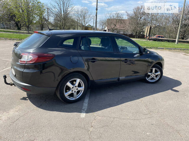 Черный Рено Меган, объемом двигателя 1.5 л и пробегом 266 тыс. км за 7000 $, фото 14 на Automoto.ua