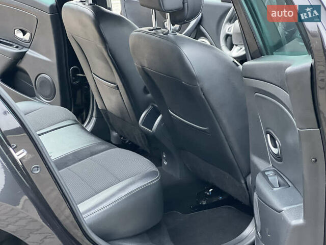 Черный Рено Меган, объемом двигателя 1.4 л и пробегом 170 тыс. км за 6900 $, фото 47 на Automoto.ua