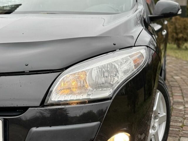 Черный Рено Меган, объемом двигателя 1.4 л и пробегом 185 тыс. км за 5999 $, фото 5 на Automoto.ua