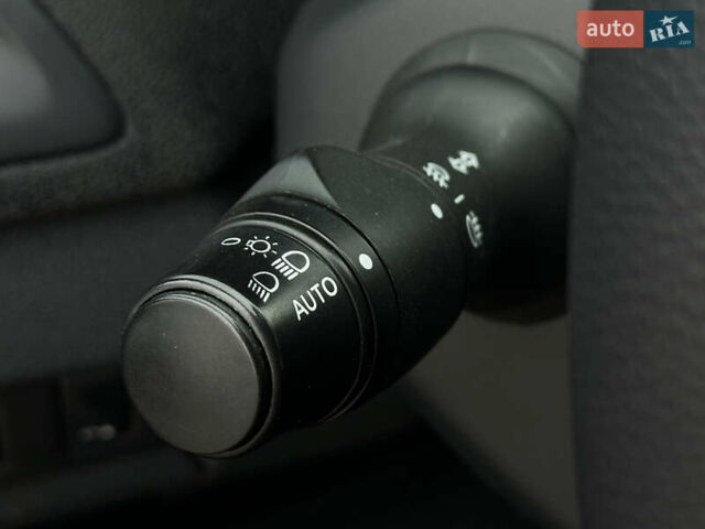 Черный Рено Меган, объемом двигателя 1.46 л и пробегом 277 тыс. км за 7300 $, фото 49 на Automoto.ua