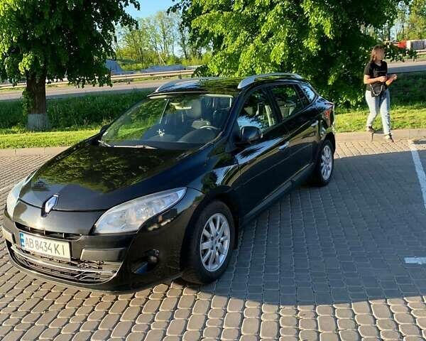 Черный Рено Меган, объемом двигателя 1.46 л и пробегом 240 тыс. км за 7150 $, фото 11 на Automoto.ua