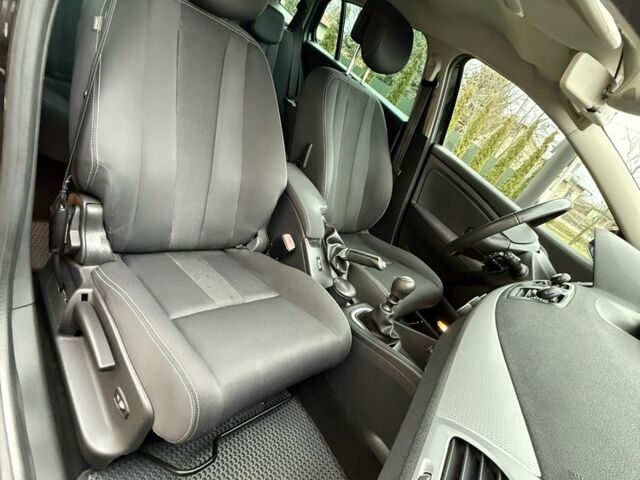 Черный Рено Меган, объемом двигателя 1.4 л и пробегом 185 тыс. км за 5999 $, фото 22 на Automoto.ua