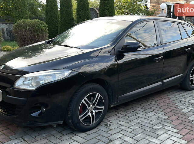 Чорний Рено Меган, об'ємом двигуна 1.46 л та пробігом 396 тис. км за 5599 $, фото 3 на Automoto.ua