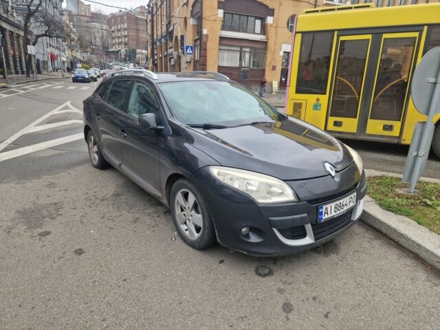 Черный Рено Меган, объемом двигателя 1.5 л и пробегом 398 тыс. км за 6199 $, фото 6 на Automoto.ua