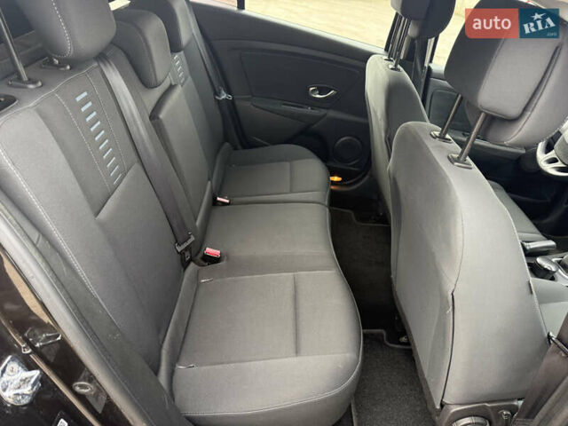 Черный Рено Меган, объемом двигателя 1.6 л и пробегом 212 тыс. км за 6700 $, фото 16 на Automoto.ua