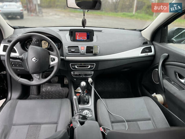 Черный Рено Меган, объемом двигателя 1.5 л и пробегом 233 тыс. км за 6999 $, фото 7 на Automoto.ua