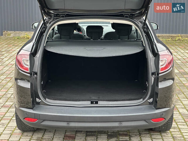 Черный Рено Меган, объемом двигателя 1.46 л и пробегом 277 тыс. км за 7300 $, фото 55 на Automoto.ua