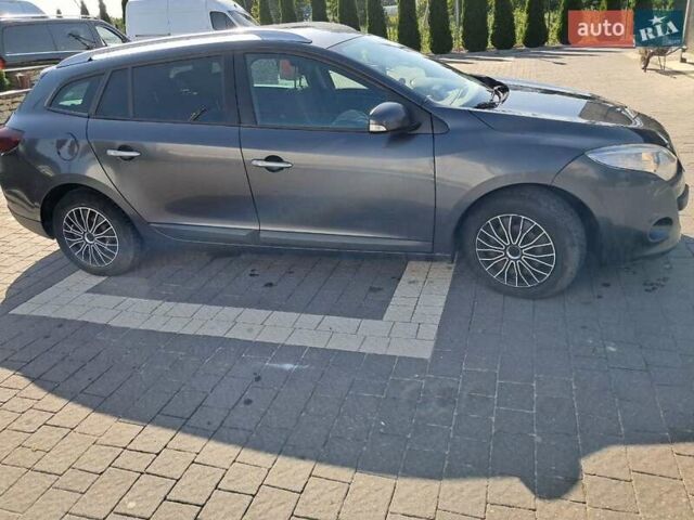 Чорний Рено Меган, об'ємом двигуна 1.46 л та пробігом 244 тис. км за 6500 $, фото 2 на Automoto.ua