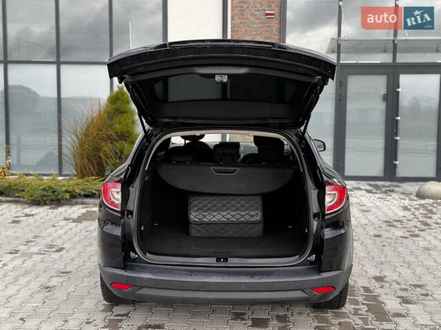 Черный Рено Меган, объемом двигателя 1.5 л и пробегом 240 тыс. км за 6500 $, фото 15 на Automoto.ua