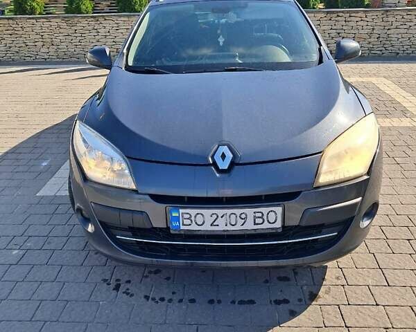 Чорний Рено Меган, об'ємом двигуна 1.46 л та пробігом 244 тис. км за 6500 $, фото 5 на Automoto.ua