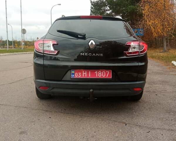 Рено Меган 2010 в Луцке на Automoto.ua Черный Рено Меган, объемом двигателя 1.6 л и пробегом 198 тыс. км за 6100 $, фото 8 на Automoto.ua