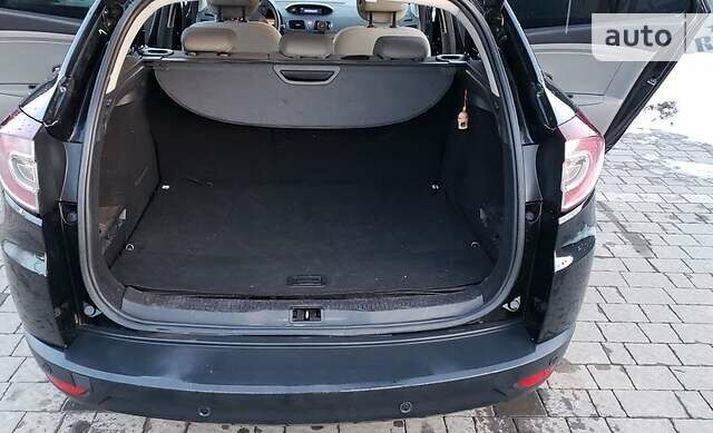 Черный Рено Меган, объемом двигателя 1.5 л и пробегом 249 тыс. км за 5700 $, фото 17 на Automoto.ua