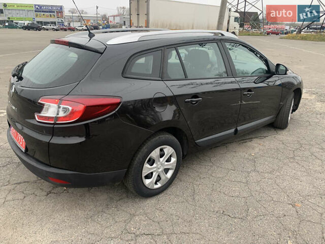 Черный Рено Меган, объемом двигателя 0 л и пробегом 230 тыс. км за 7750 $, фото 5 на Automoto.ua