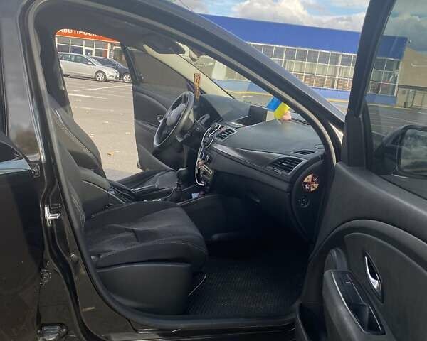 Черный Рено Меган, объемом двигателя 1.5 л и пробегом 290 тыс. км за 7200 $, фото 14 на Automoto.ua