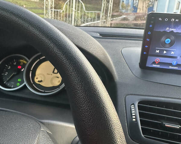 Черный Рено Меган, объемом двигателя 1.46 л и пробегом 285 тыс. км за 6700 $, фото 13 на Automoto.ua