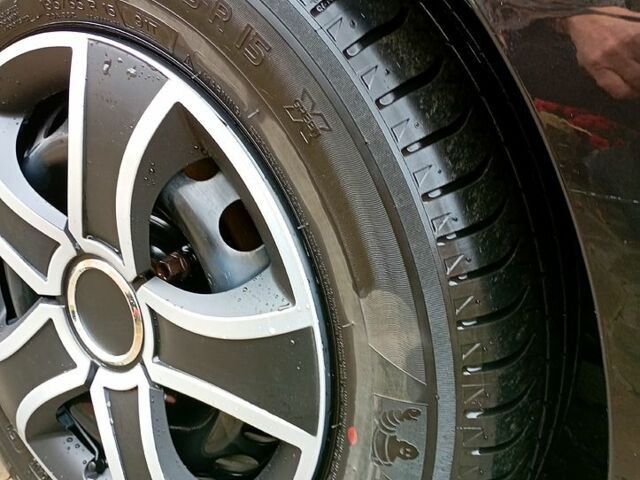 Черный Рено Меган, объемом двигателя 1.5 л и пробегом 225 тыс. км за 7000 $, фото 6 на Automoto.ua