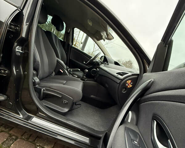 Черный Рено Меган, объемом двигателя 1.4 л и пробегом 185 тыс. км за 5999 $, фото 55 на Automoto.ua