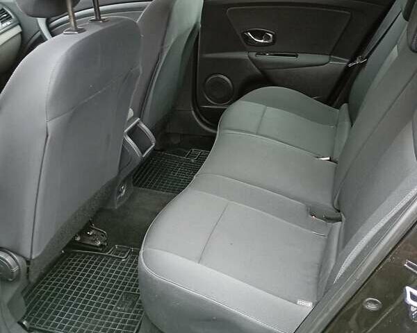 Черный Рено Меган, объемом двигателя 1.46 л и пробегом 225 тыс. км за 7000 $, фото 5 на Automoto.ua