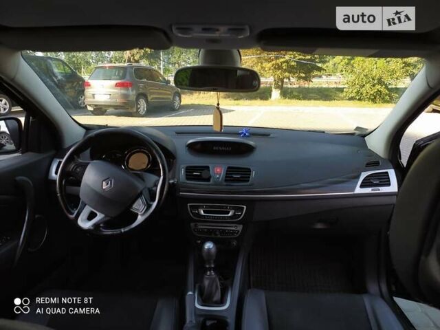 Черный Рено Меган, объемом двигателя 1.46 л и пробегом 240 тыс. км за 7150 $, фото 5 на Automoto.ua